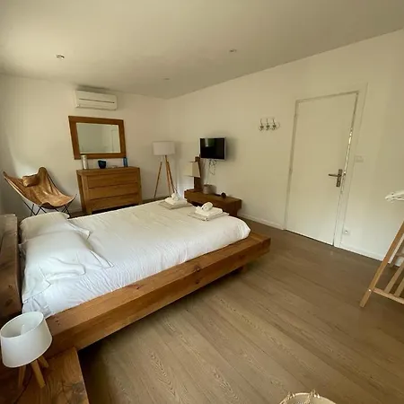 Charming And Comfortable Villa, Golf And Ocean Nearby Villa