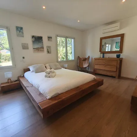 Charming And Comfortable Villa, Golf And Ocean Nearby *